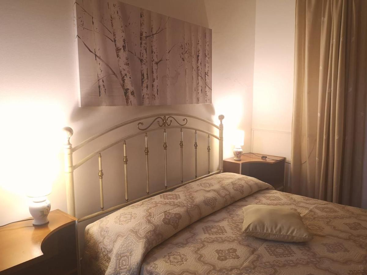 Assueli B&B Assemini Ngoại thất bức ảnh